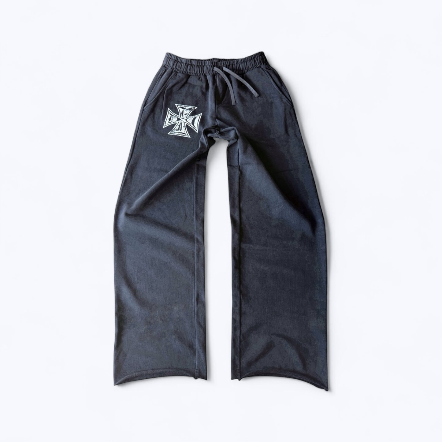 IRON SWEATS [BLACK]